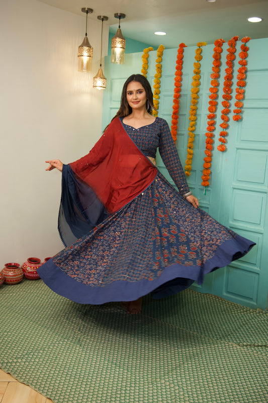 'मोह' Navratri Lehenga