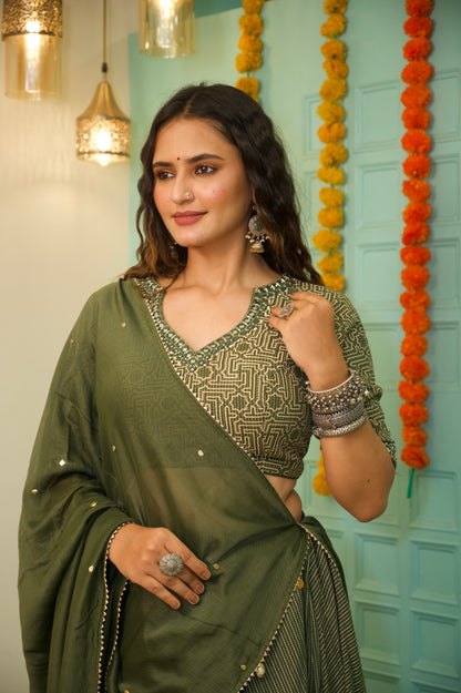 'मोह' Navratri Lehenga