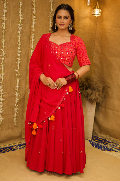 Radha Red Aabla Set
