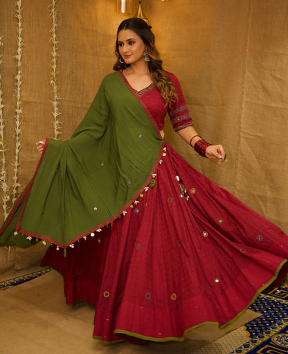 Maroon Saaj Set