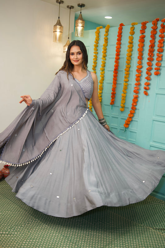 'मोह' Navratri Lehenga