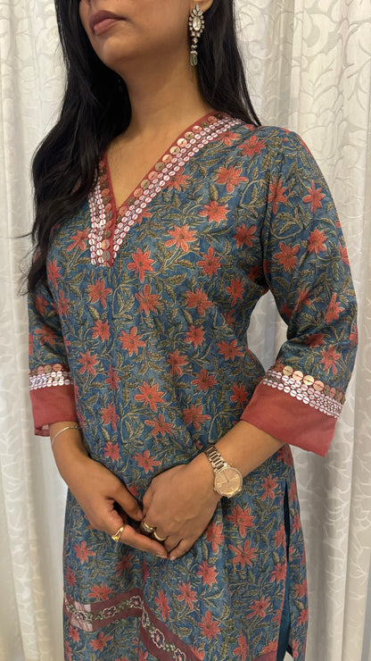 Lavanya Phool Set
