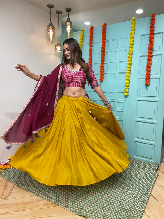'प्रेमरंग' Navratri Lehenga