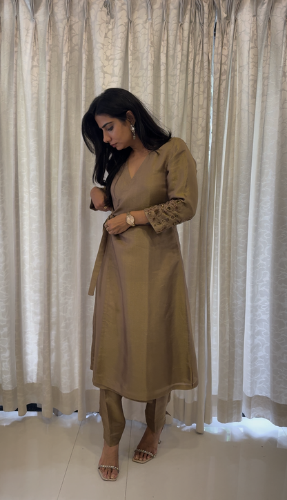 Tissue Handcrafted coord set