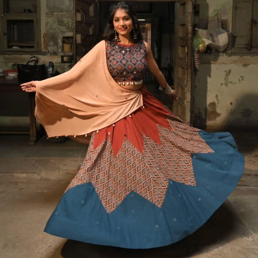'प्रेमरंग' Lehenga