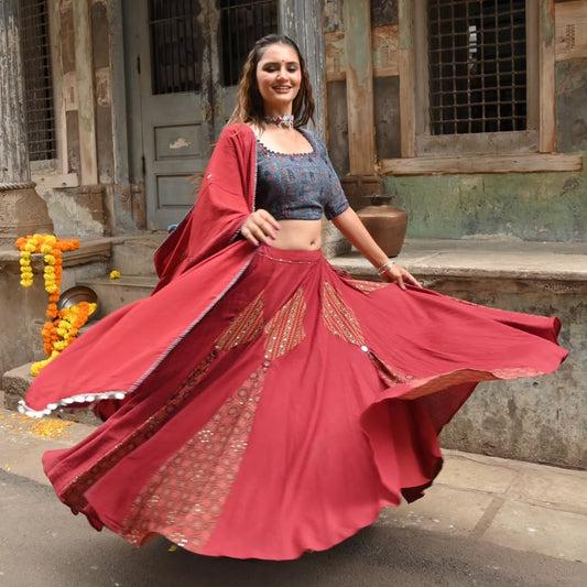 'प्रेमरंग' Lehenga
