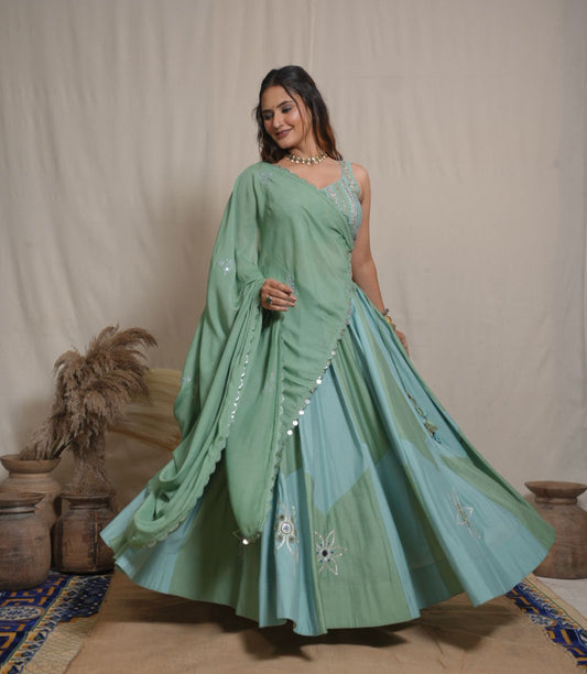 Hira Jardosi Lehenga